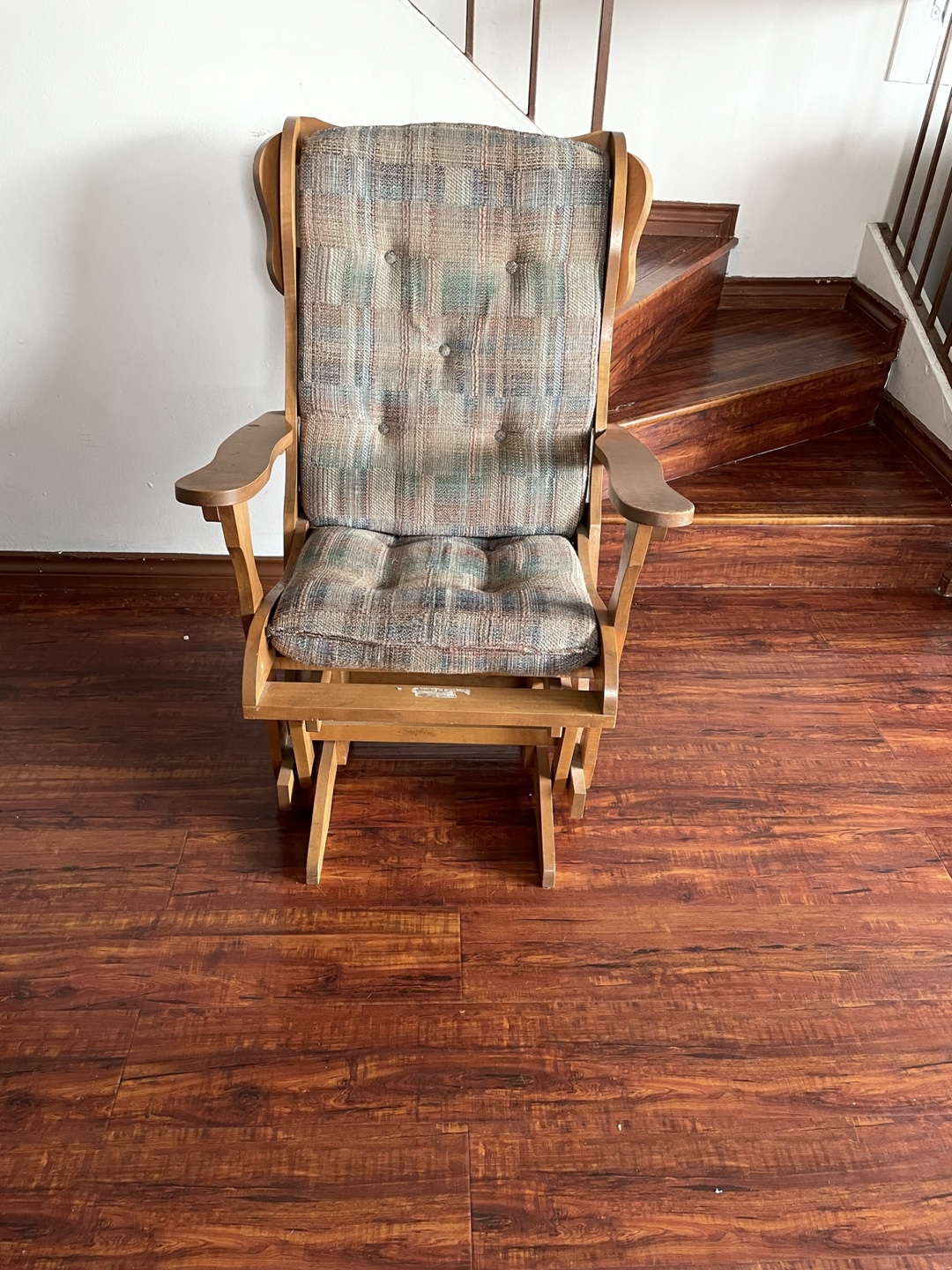 Glider Rocking Chair - photo 2