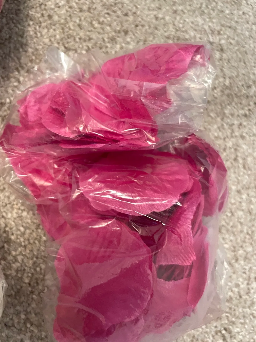 Artificial Rose Petals - Pink, Red, White image indicator(2)