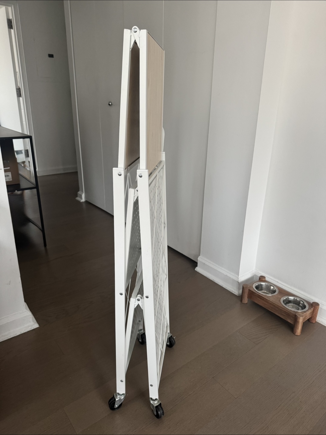 White Folding Shelf Unit - photo 2