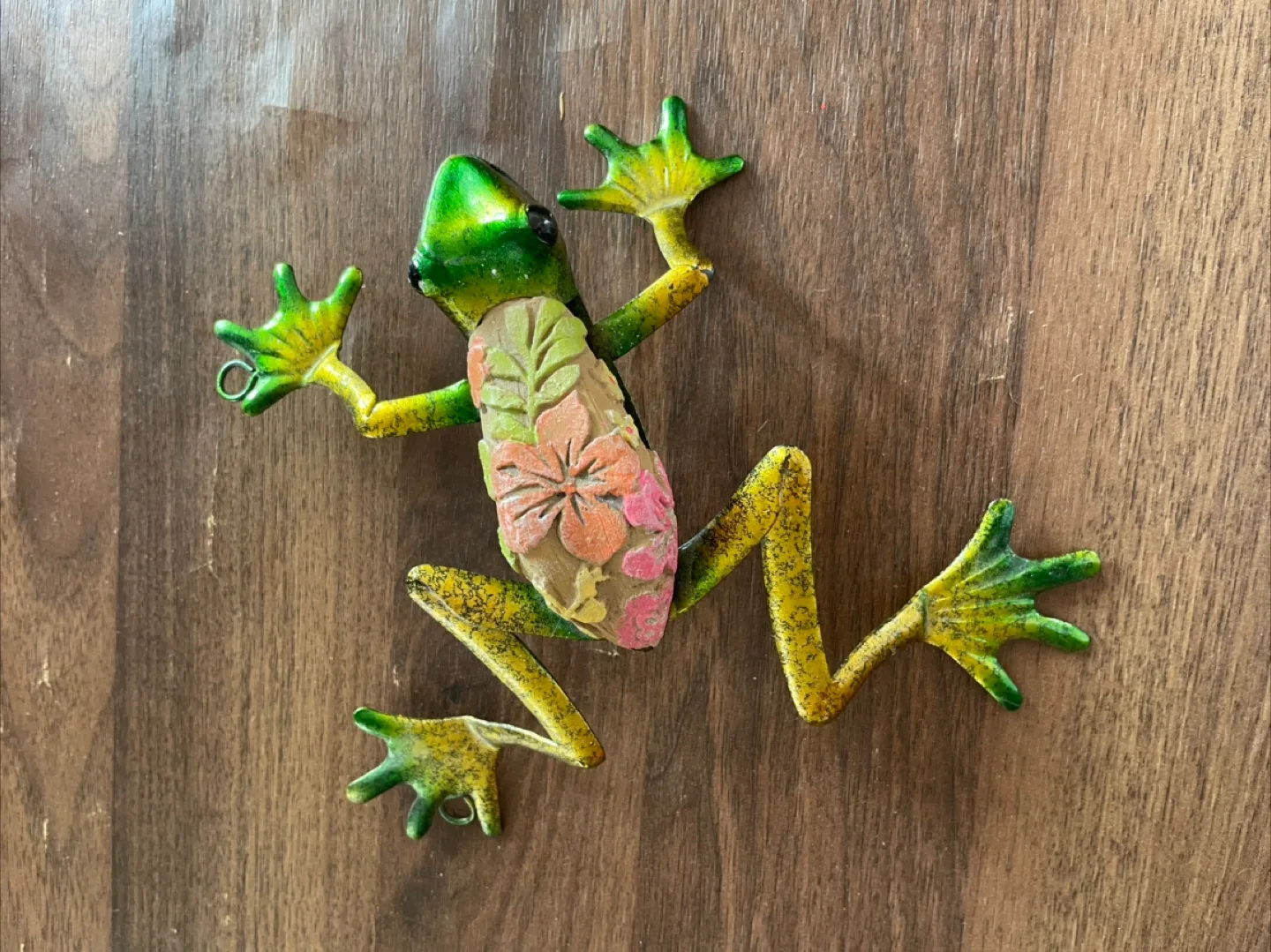 Metal Garden Frog Decoration thumbnail