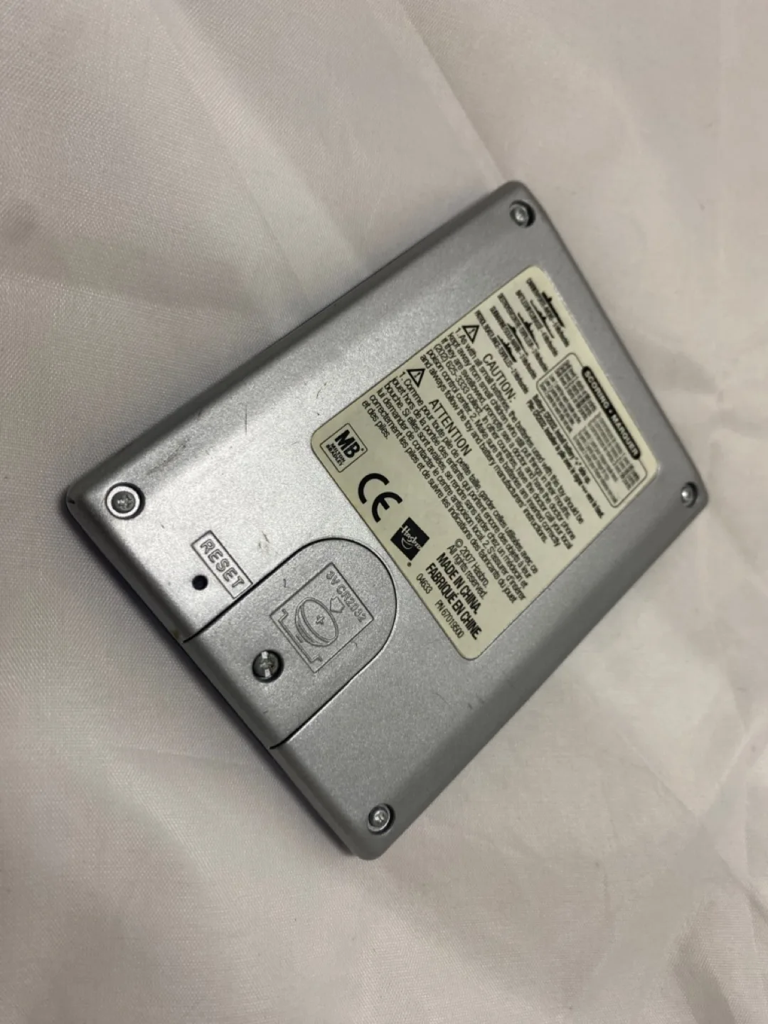 Battleship Handheld Game 2007 Hasbro Milton Bradley Works image indicator(2)