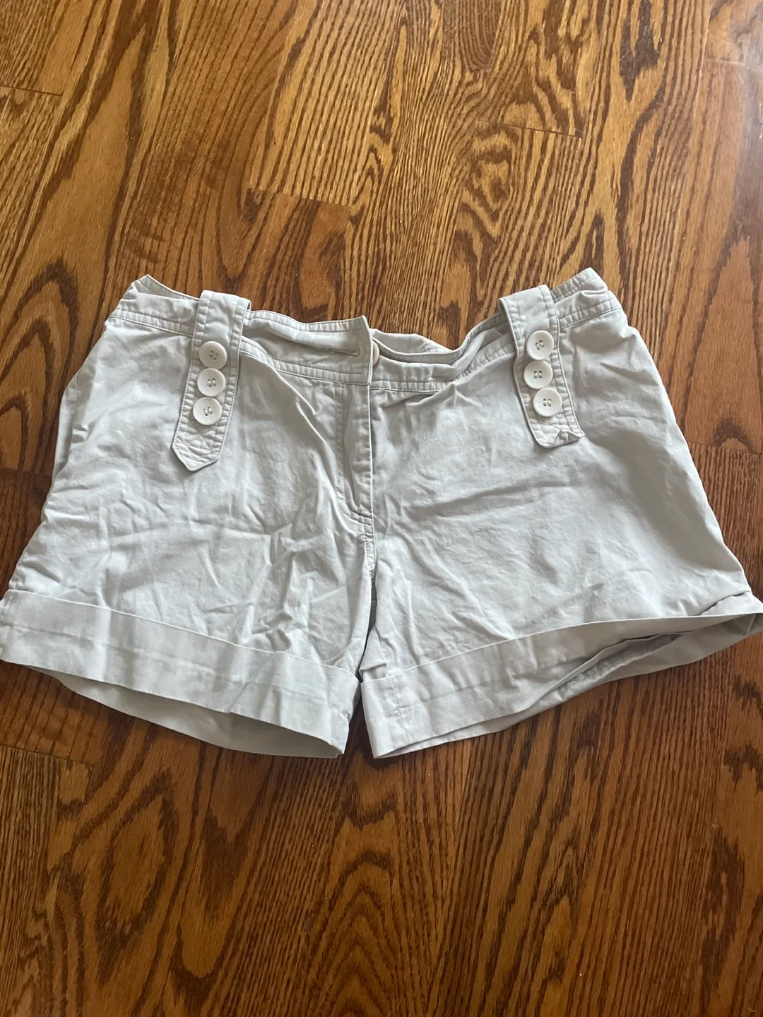 Khaki Shorts thumbnail