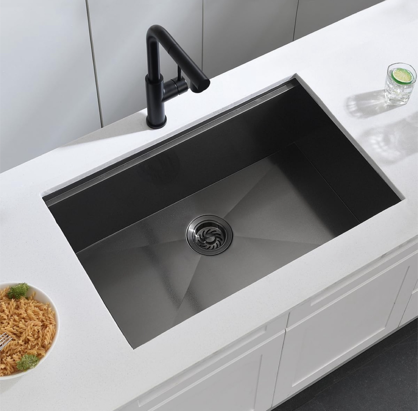 30” x 19” Undermount Kitchen Sink, Handmade Stainless Steel NEW