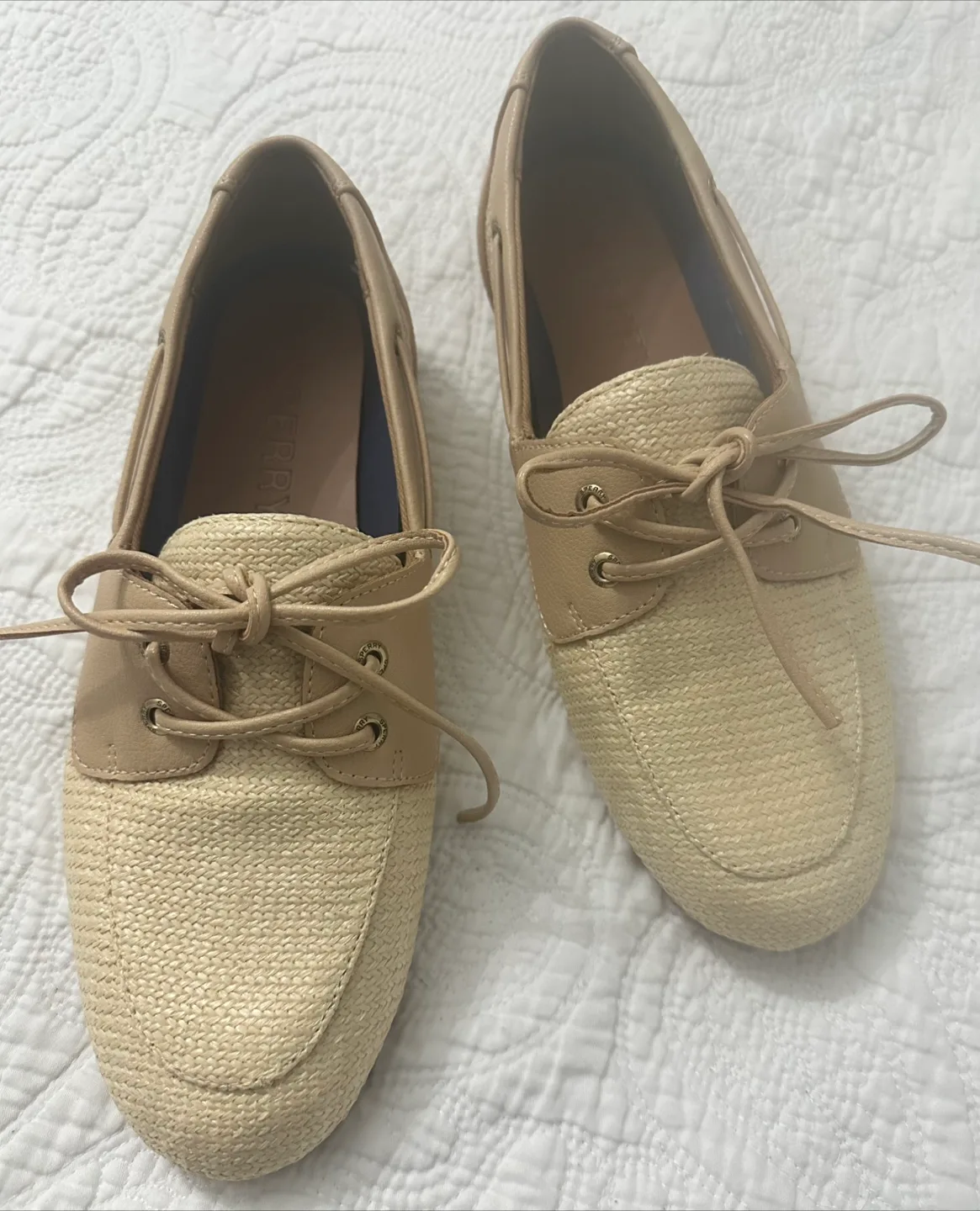 Sperry Boat Shoes - Size 8.5 image indicator(3)