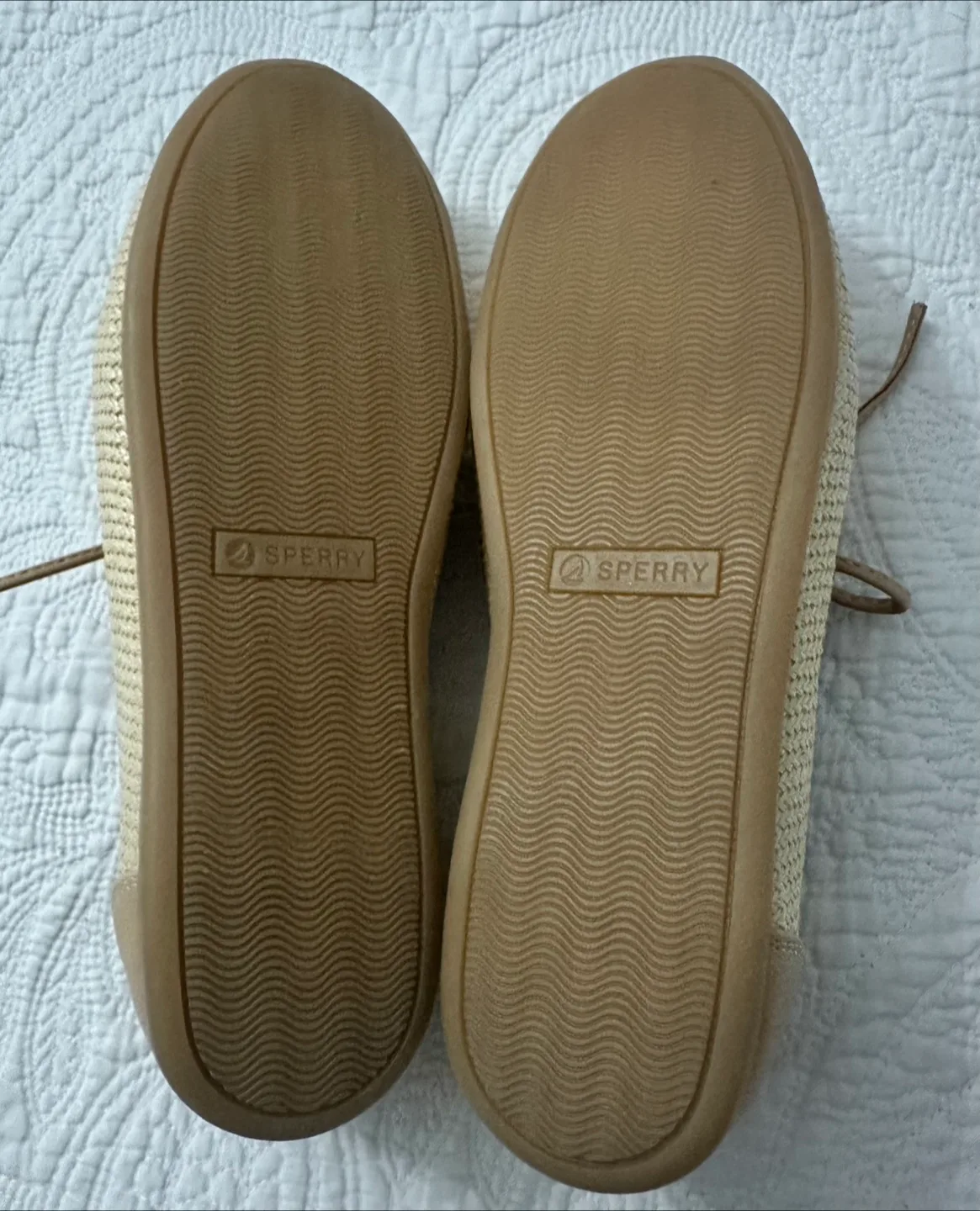 Sperry Boat Shoes - Size 8.5 image indicator(7)