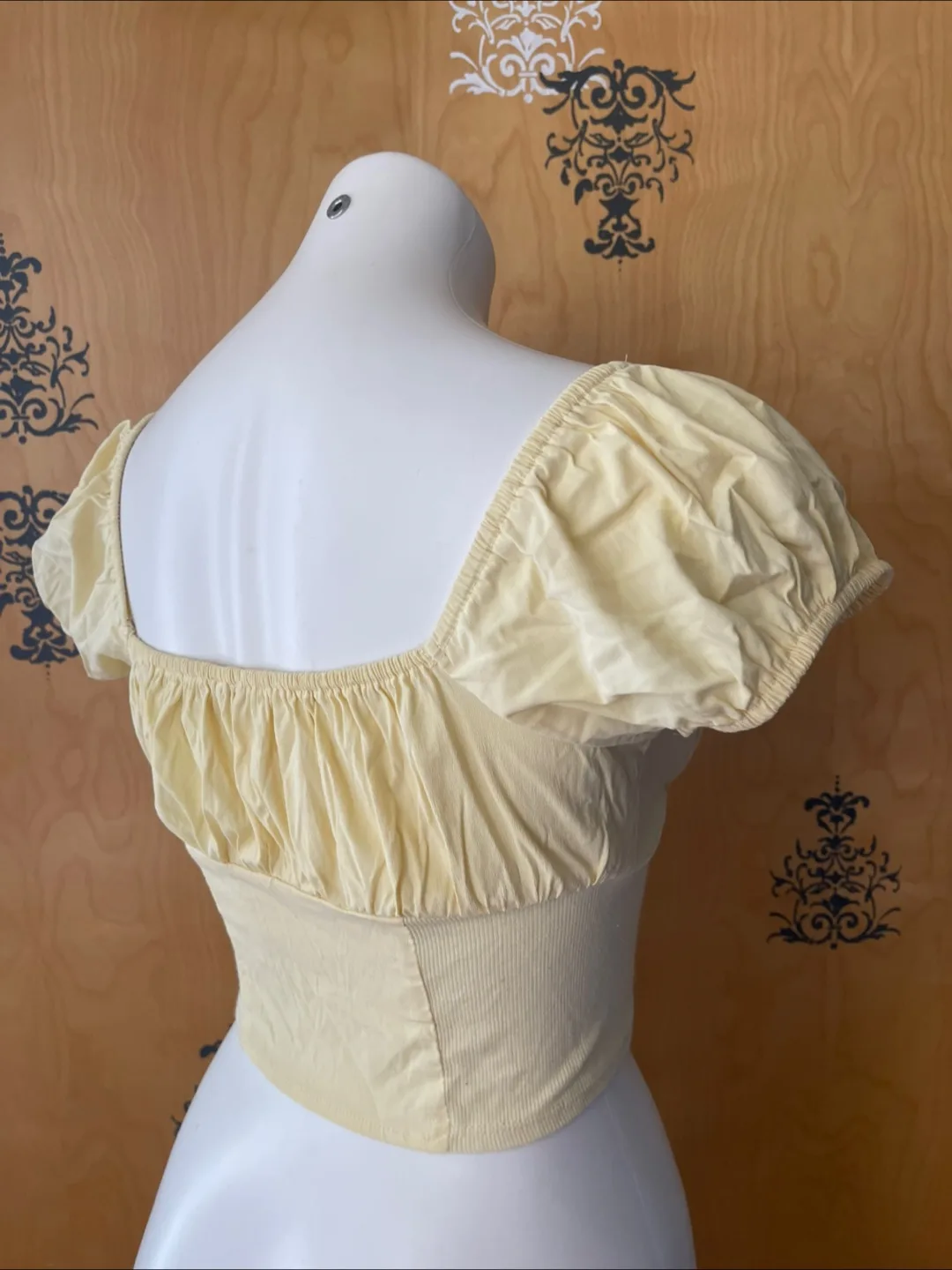 Vintage 2000s Y2K Yellow Crop Top Small image indicator(9)