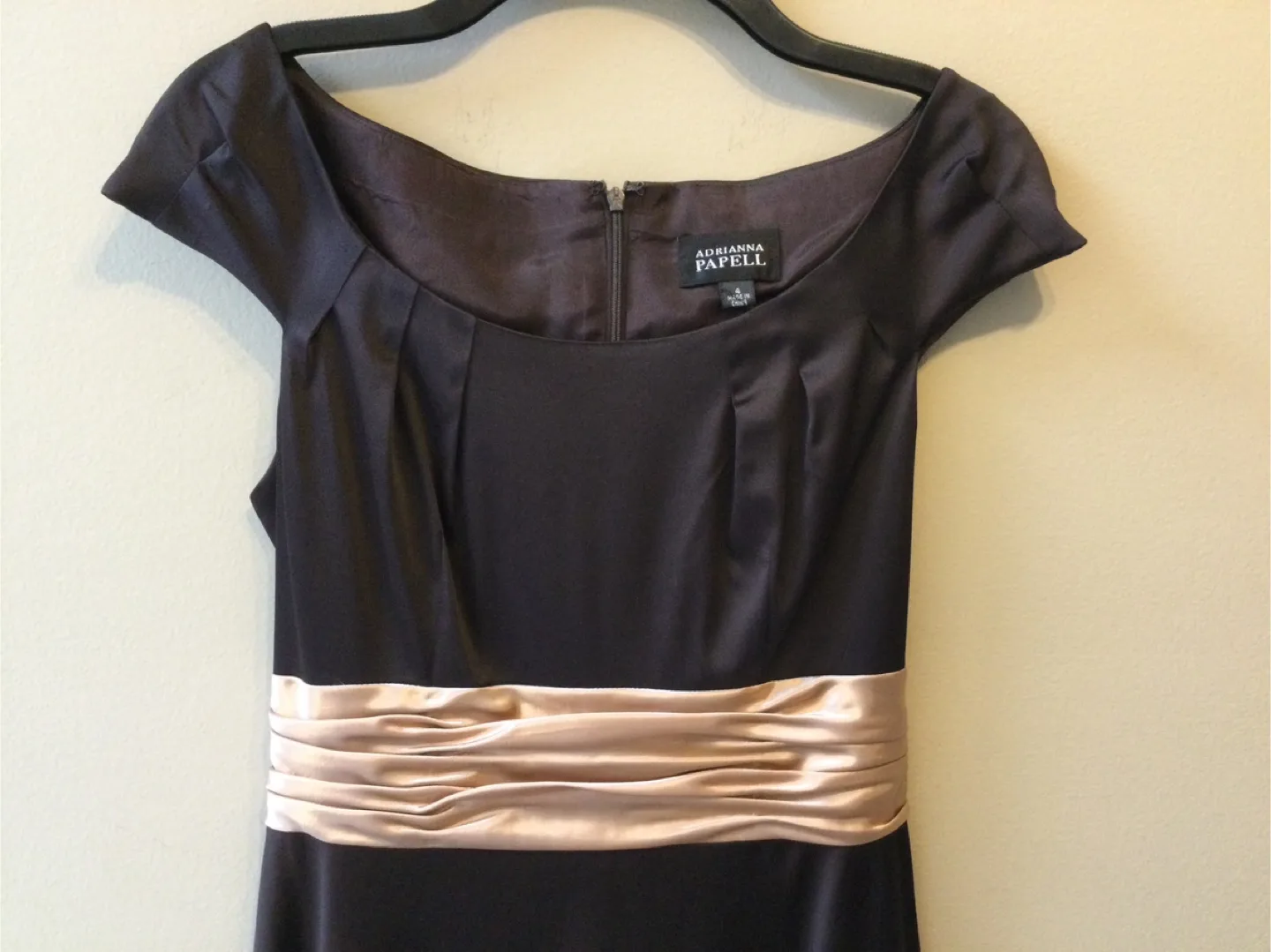 Adrianna Papell satins Dress Size 4 image indicator(2)