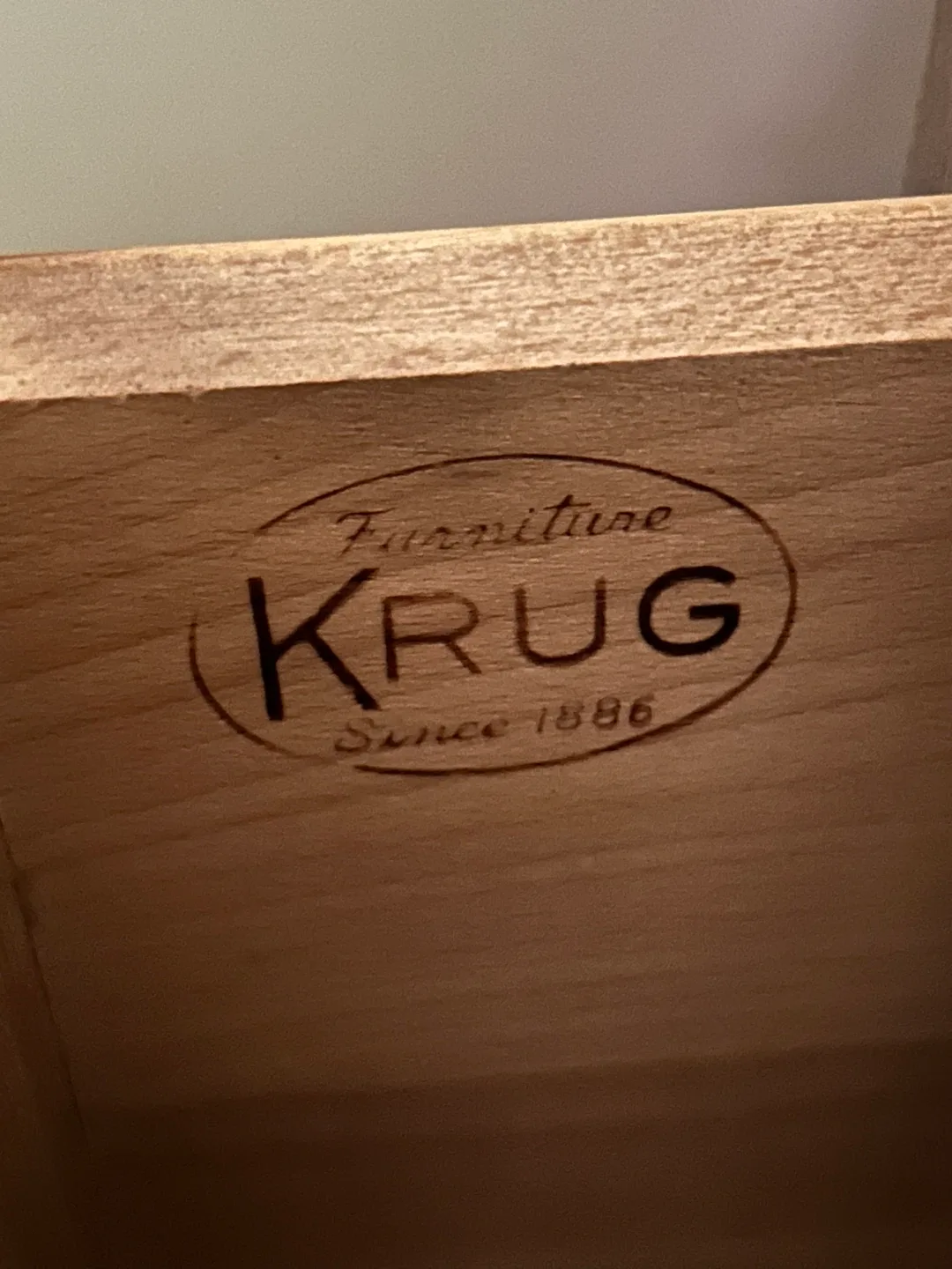 Krug Furniture Dresser with Mirrors image indicator(4)