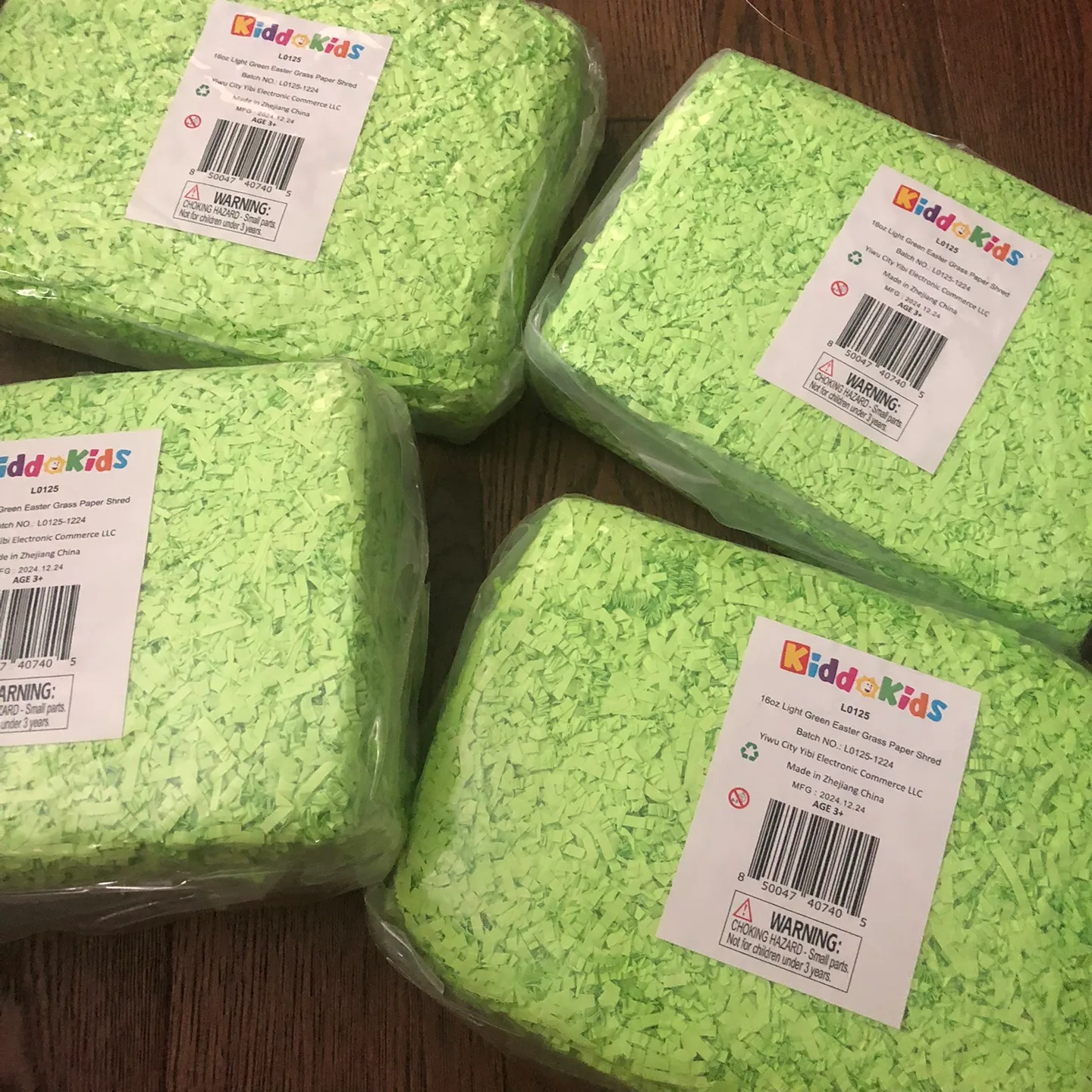 Light Green  Grass Paper Shred - NEW! image indicator(3)