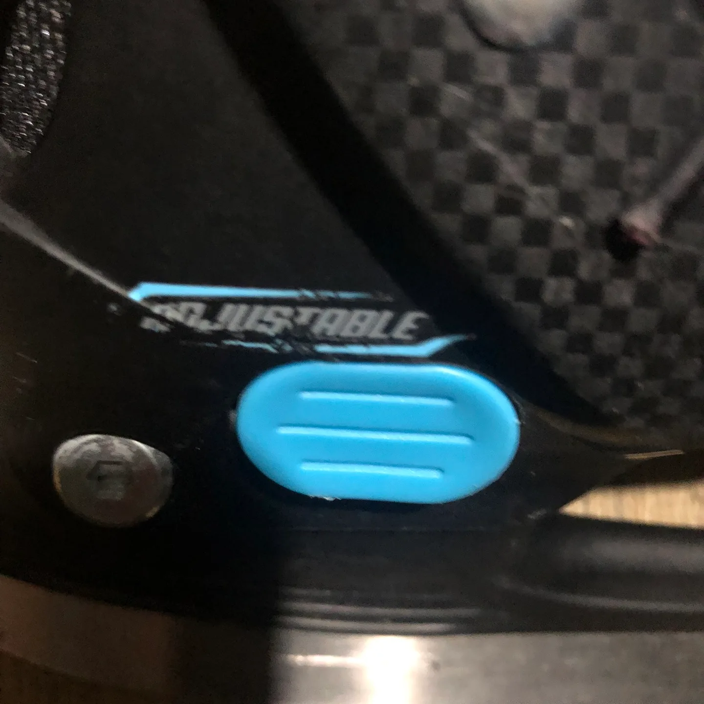 Pacific Cycle Adjustable Ice Skates - Youth Size Y12, Y13 image indicator(2)