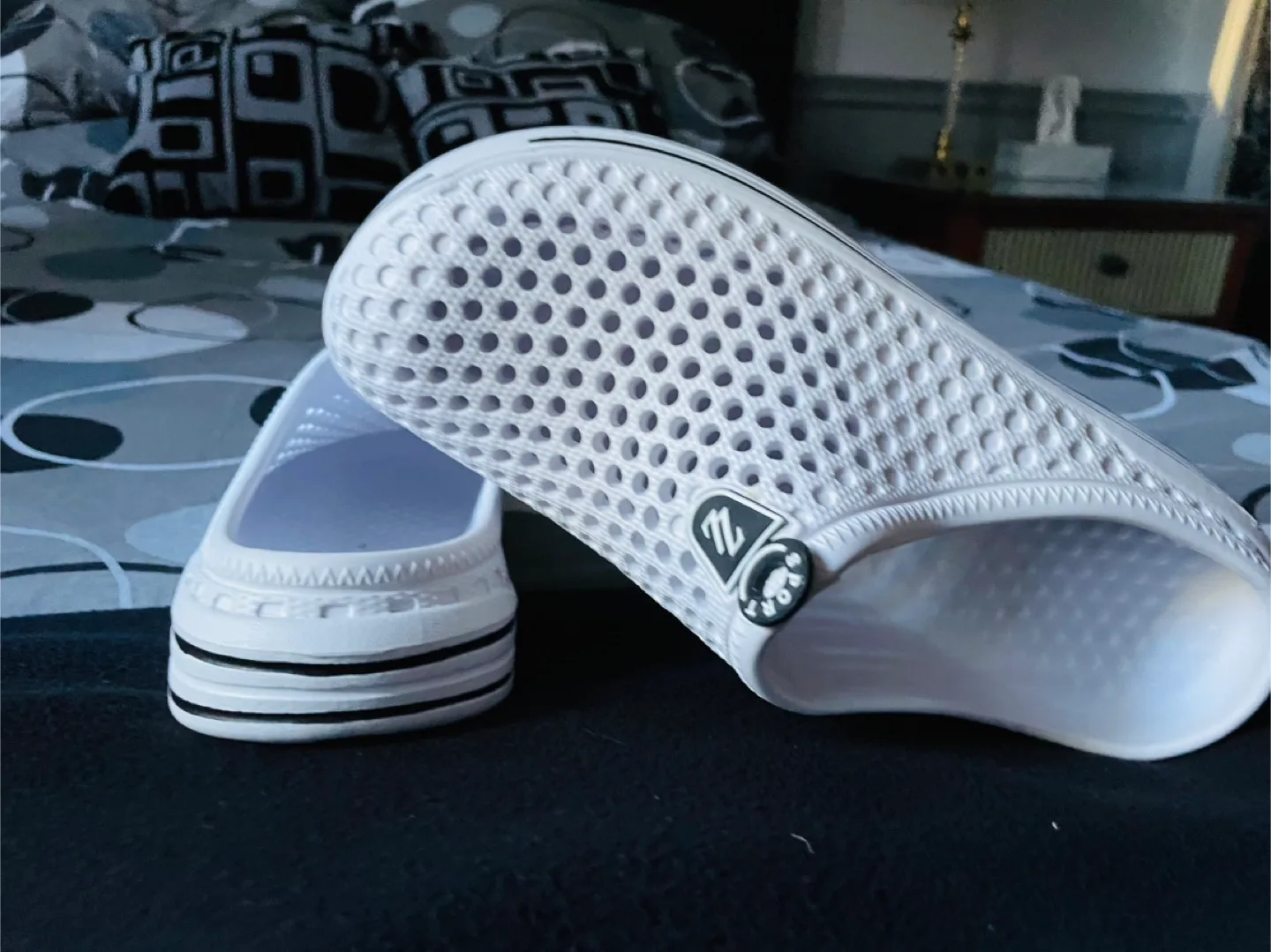 Lightweight, White Clogs Sandals Size 42 thumbnail