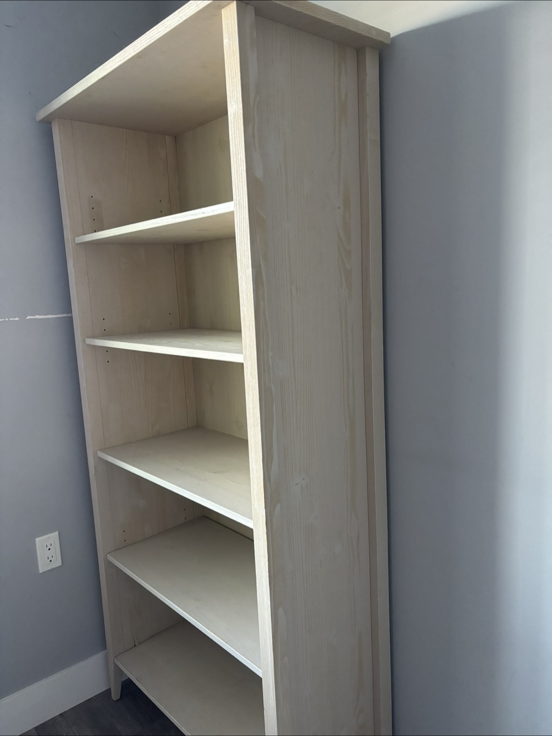 Wooden Bookcase - photo 5