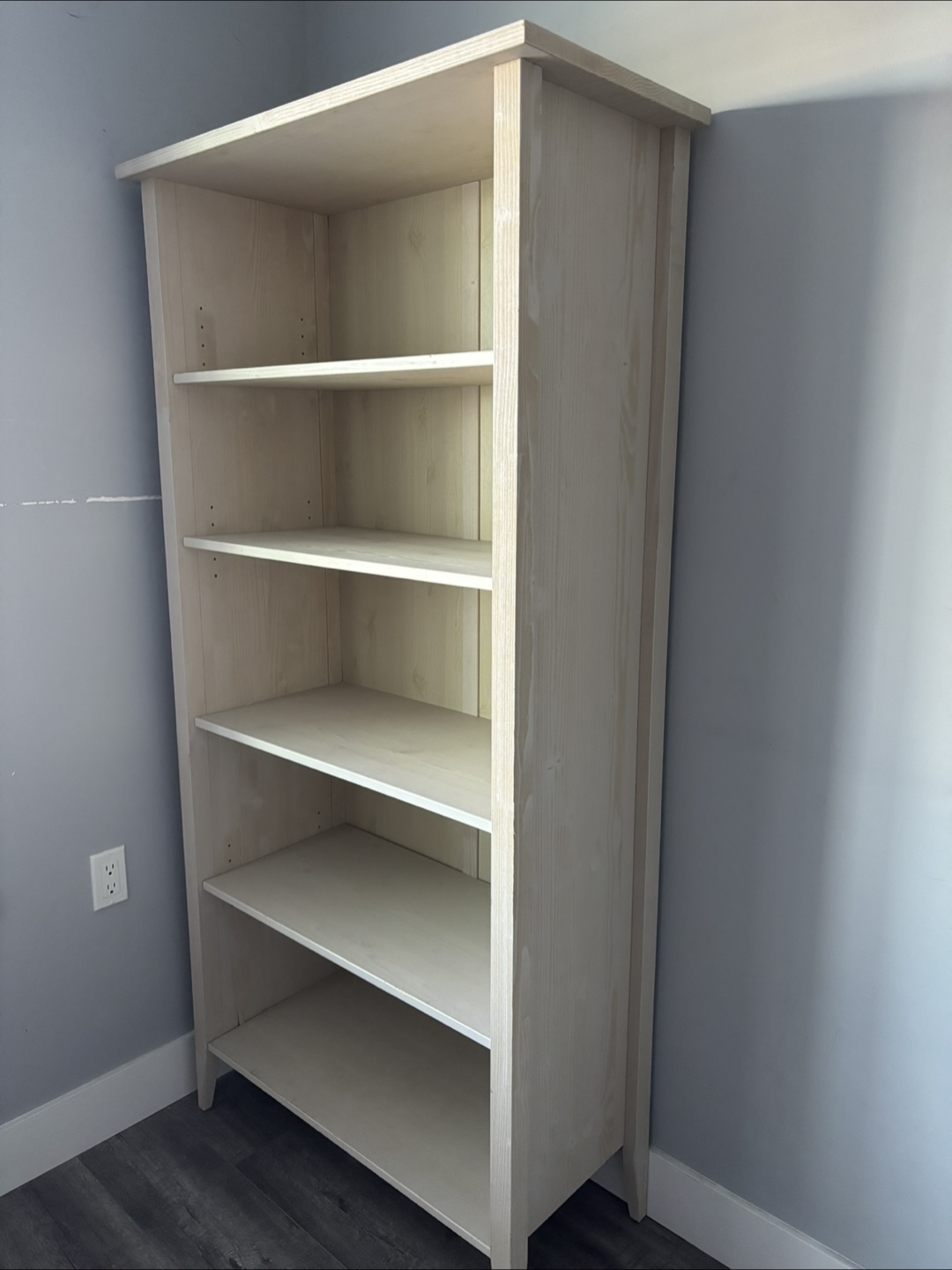 Wooden Bookcase - photo 4