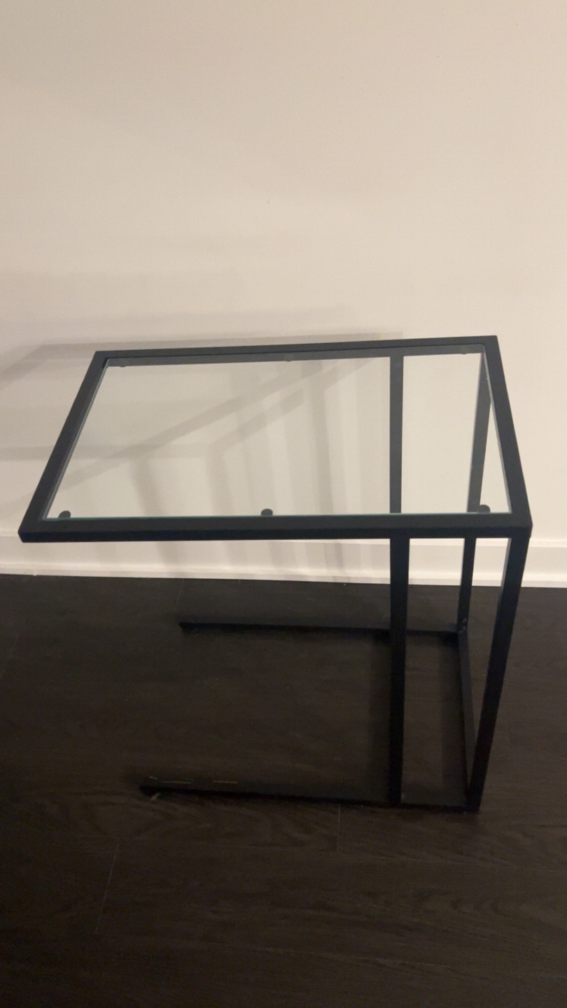 IKEA VITTSJÖ Table - photo 3