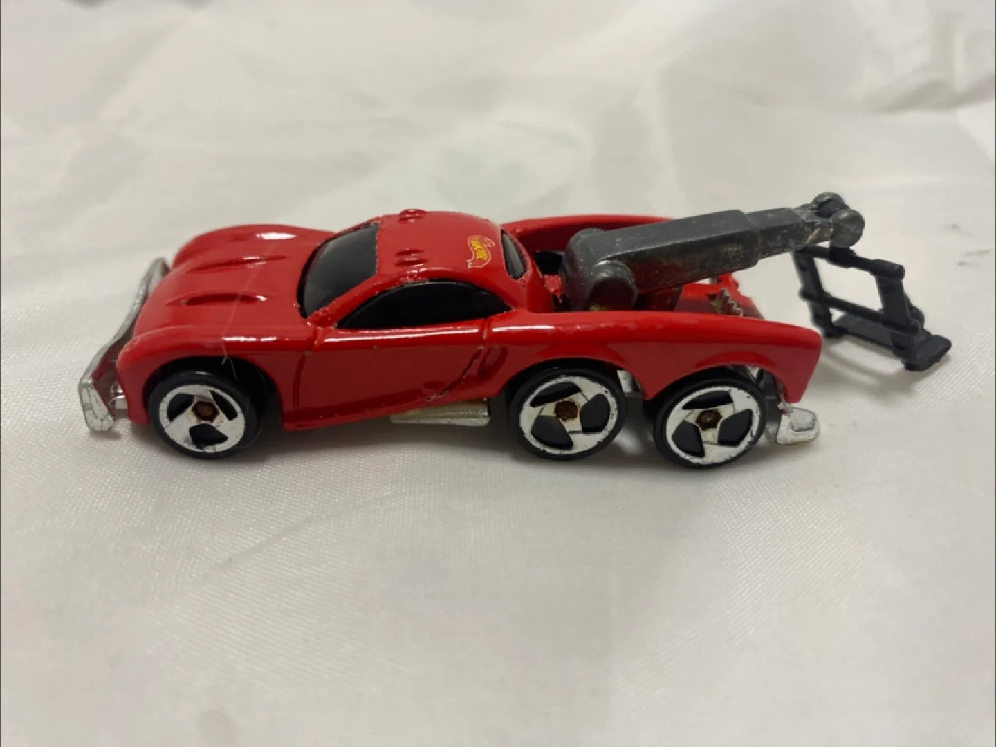 Vintage 1997 Hot Wheels Toe Jam-Tow Truck Red  Black image indicator(2)