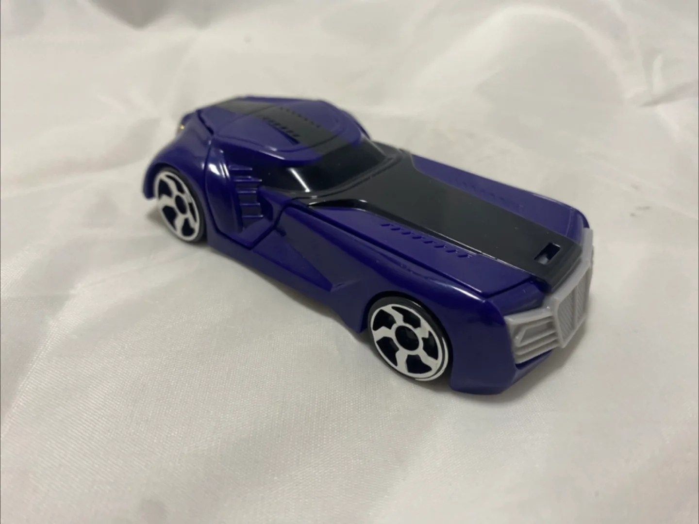 Hot Wheels Battle Force 5 McDonald's Toy #5 Reverb Car No Figure image indicator(2)