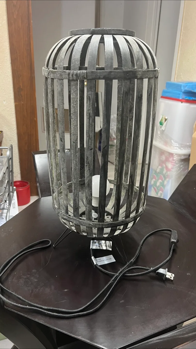 IKEA Lantern Lamp - Black Metal image indicator(2)