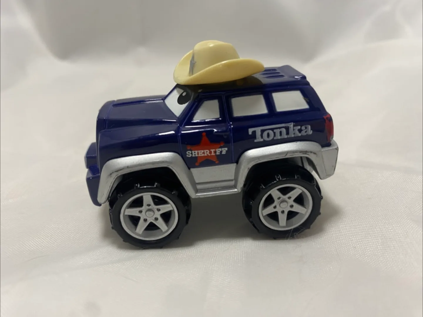 Tonka Lil Chuck and Friends Sheriff Chuck Diecast Toy Truck image indicator(2)
