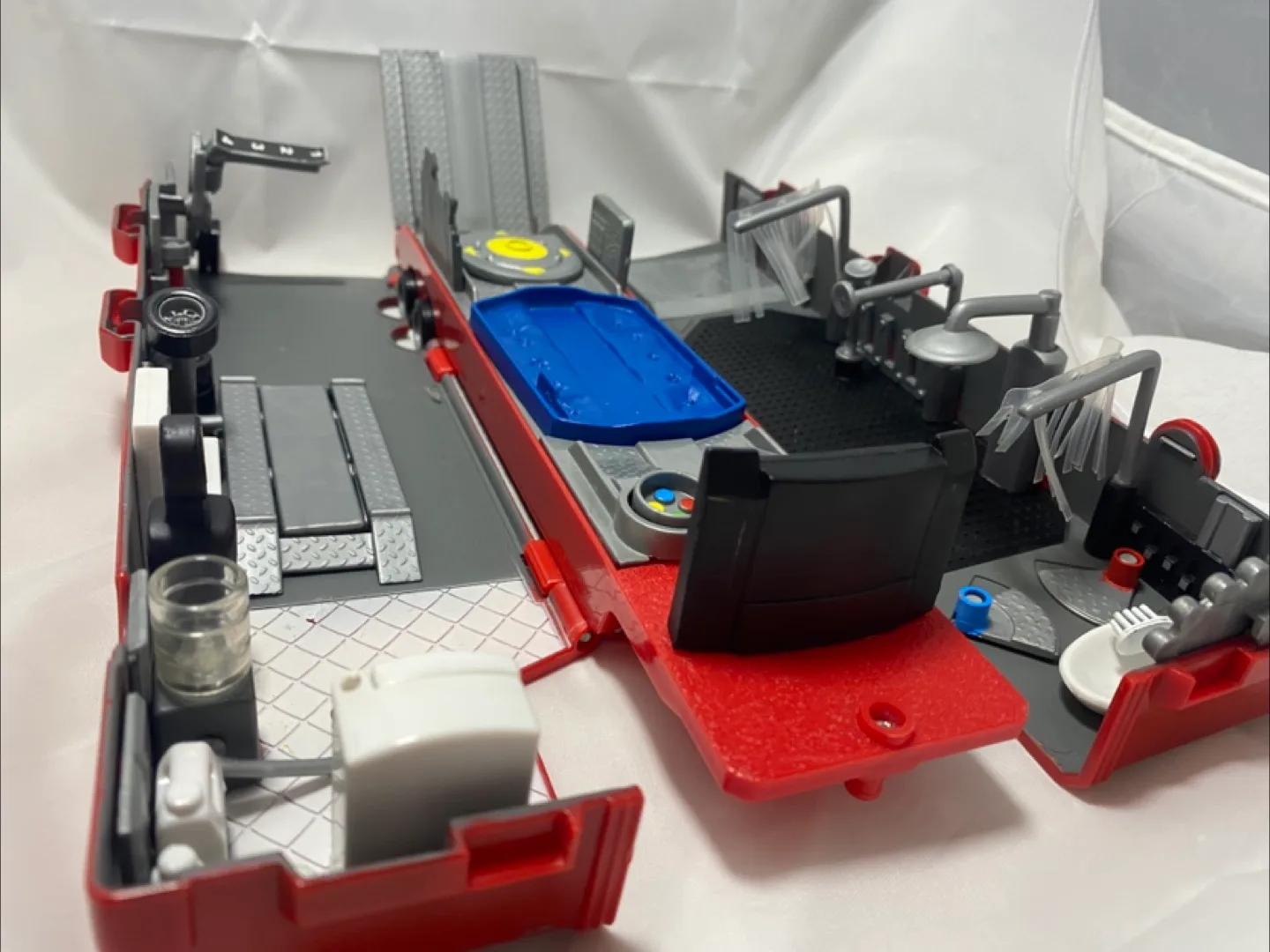 Movie Mack Hauler Semi Truck Playset Wash Truck Superliner Toy image indicator(5)