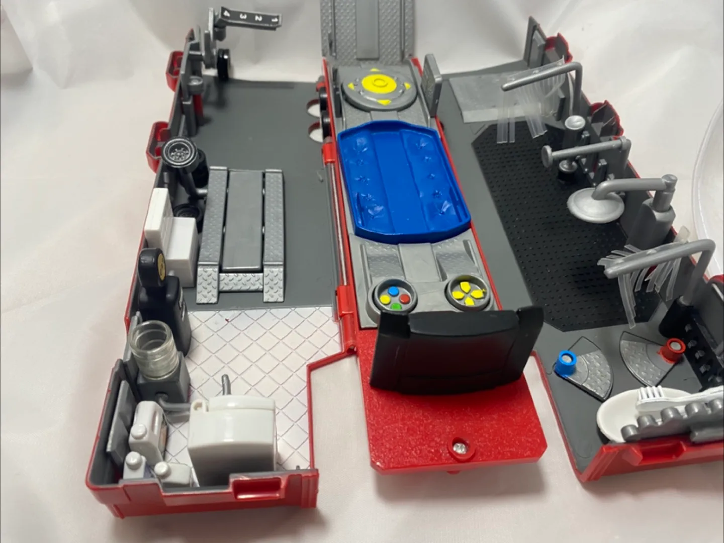 Movie Mack Hauler Semi Truck Playset Wash Truck Superliner Toy image indicator(4)