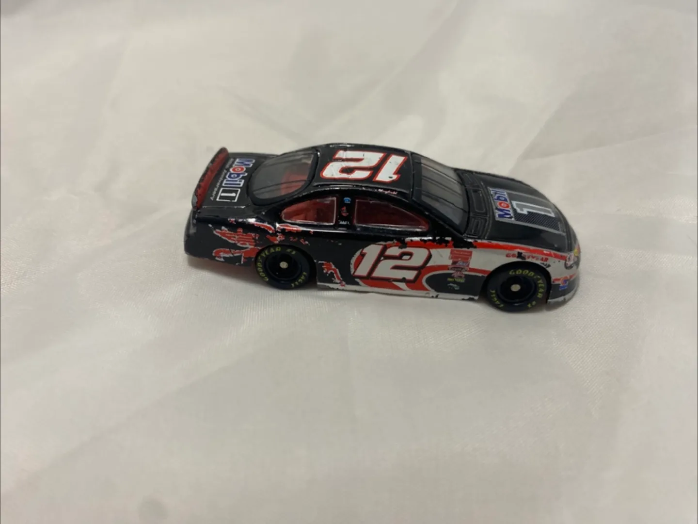 Team Caliber 1/64 Nascar diecast #12 Mobil 1 25th Ann. Jeremy image indicator(3)
