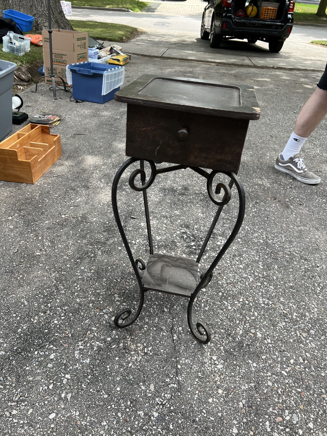 End Table with Metal Stand
