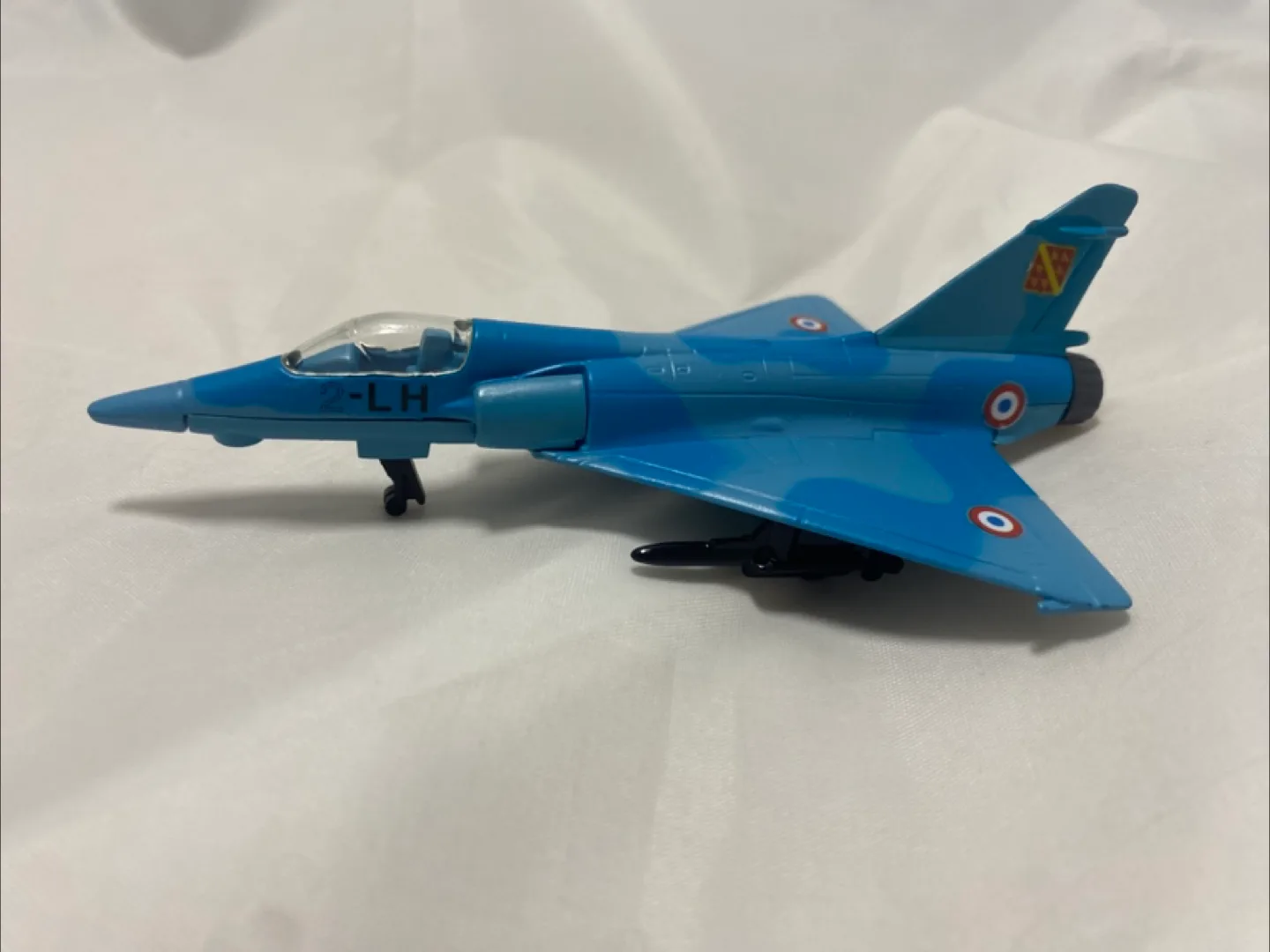 Dassault French Air Force Mirage 2000C Jet Fighter--"NO STAND" thumbnail