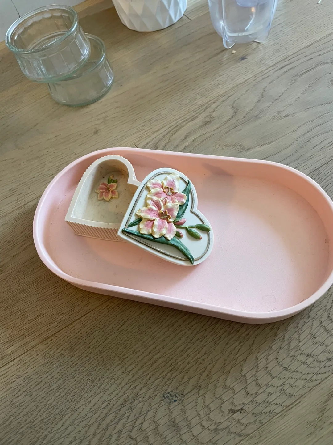 Pink Decorative Tray and Heart Box thumbnail