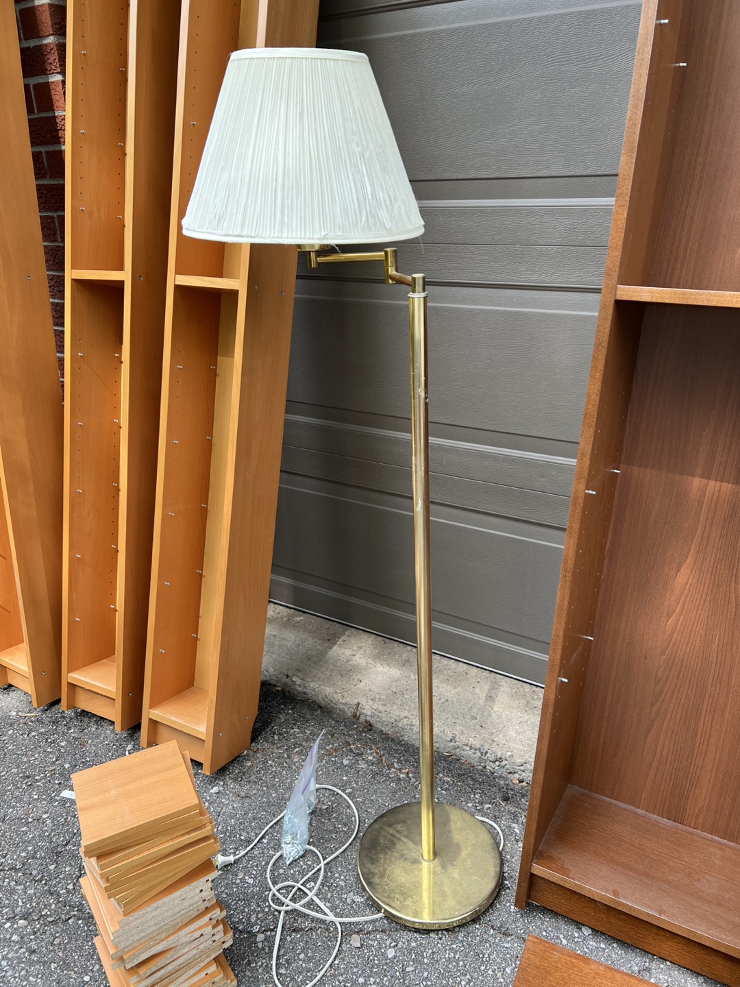 Floor Lamp - Gold Finish