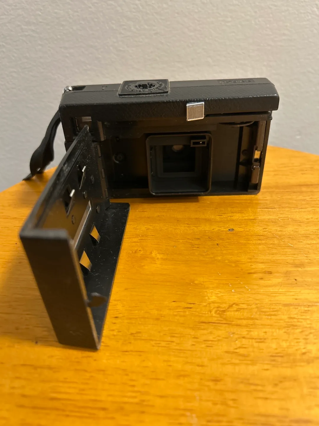 Kodak Instamatic X-35 Camera image indicator(4)