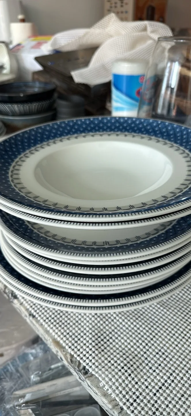Villeroy & Boch French Garden Fleurence Plates thumbnail