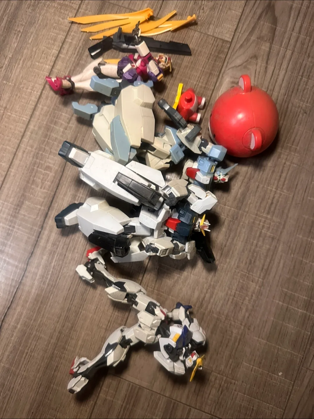 Various Gundam Models thumbnail