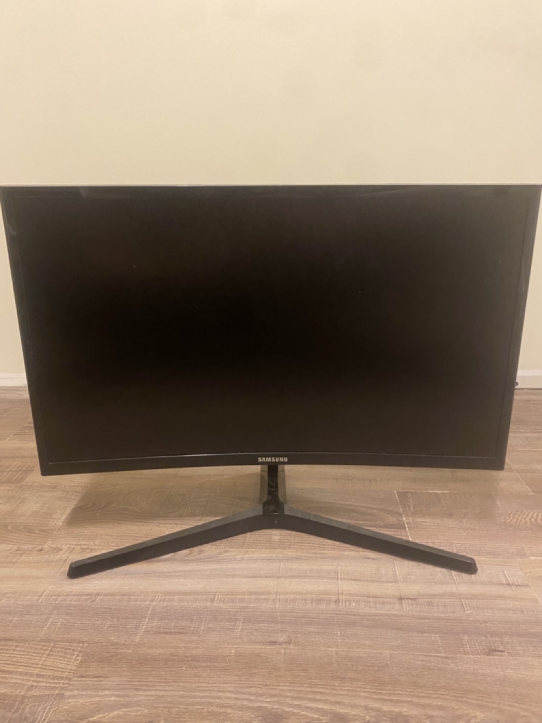 Samsung 24” Curved Monitor