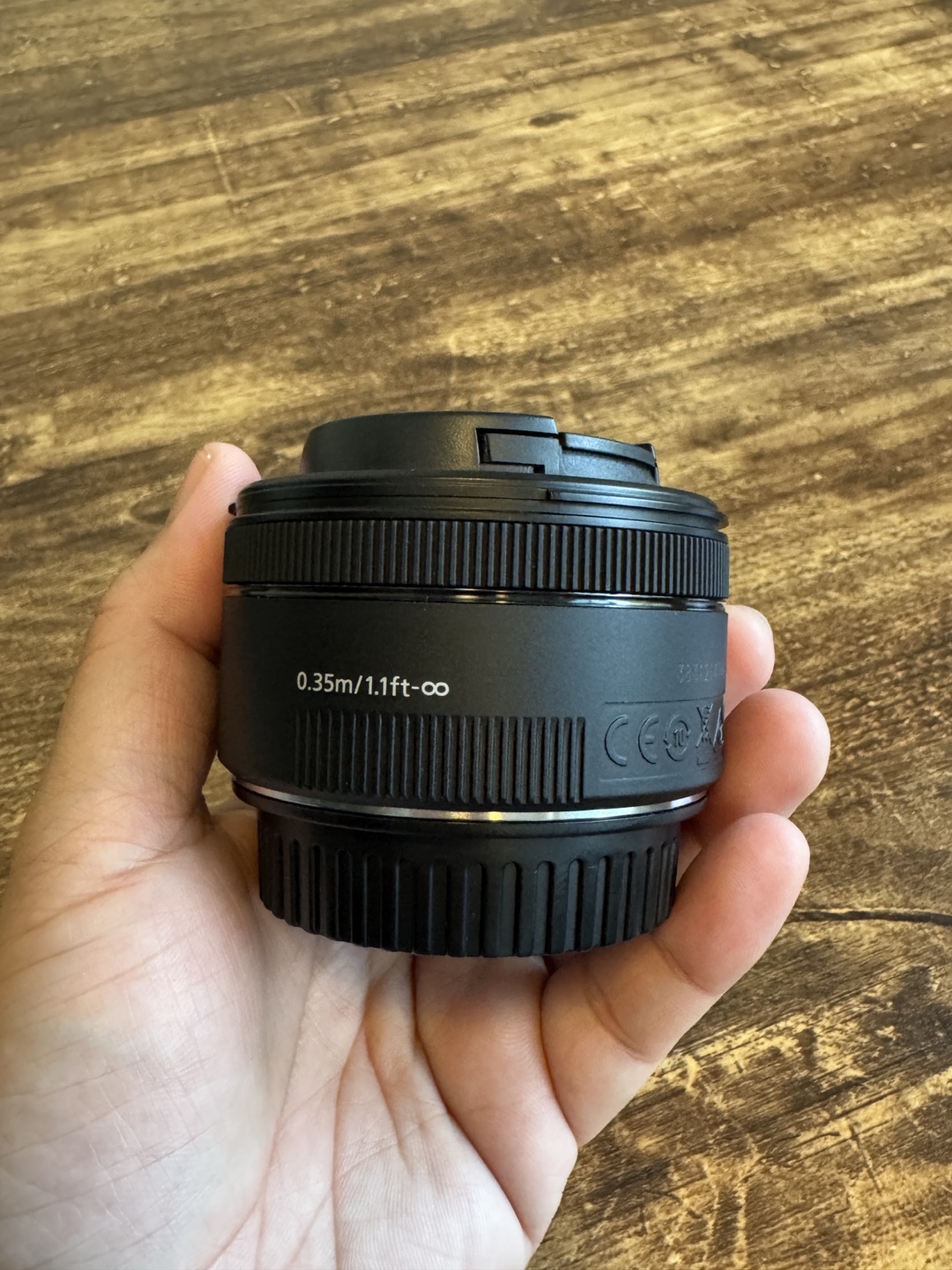 Canon EF 50mm f/1.8 STM Lens - photo 2