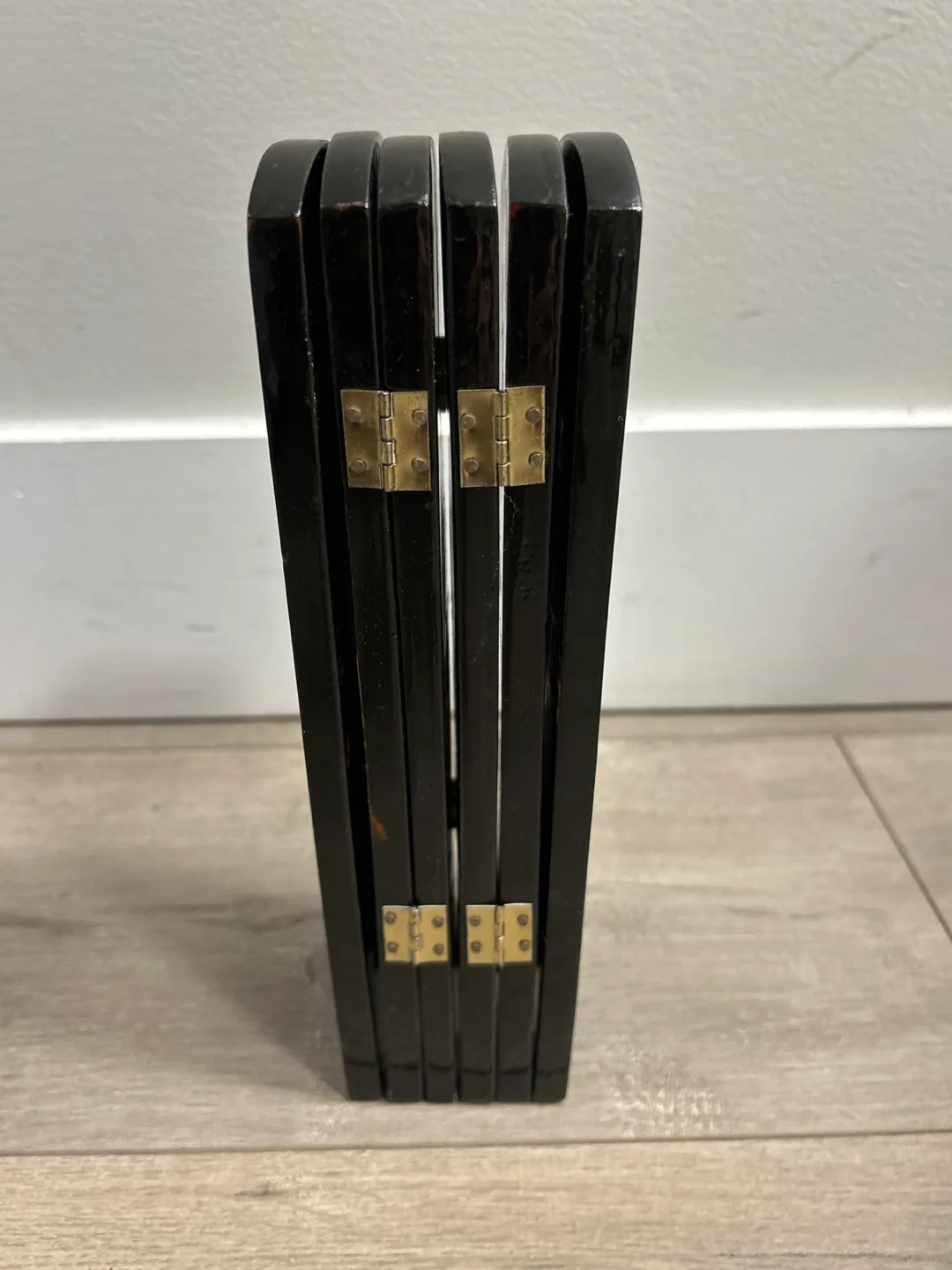 Vintage Asian Inspired Folding Screen image indicator(4)