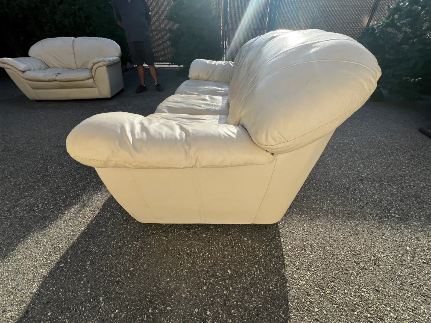 Cream Leather Sofa & Loveseat Set image indicator(3)