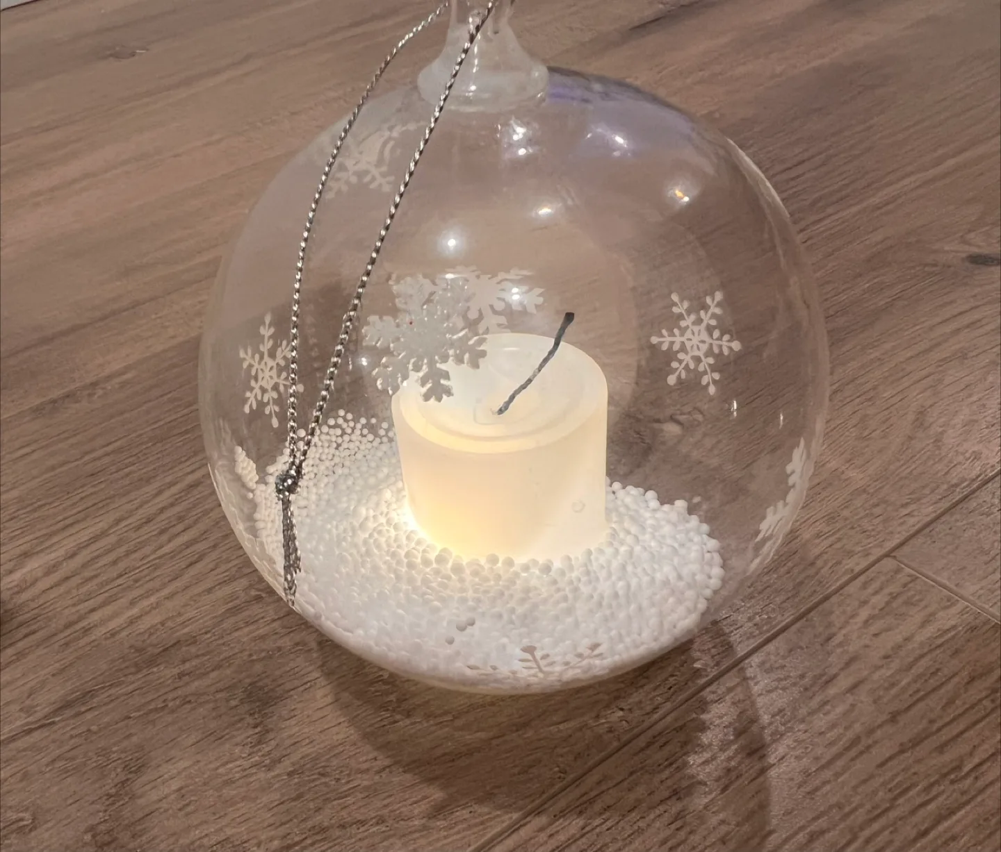 Christmas Candle Light Ornament thumbnail