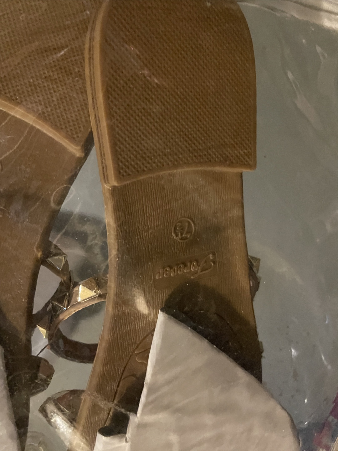 Forever Sandals Size 7 - photo 3