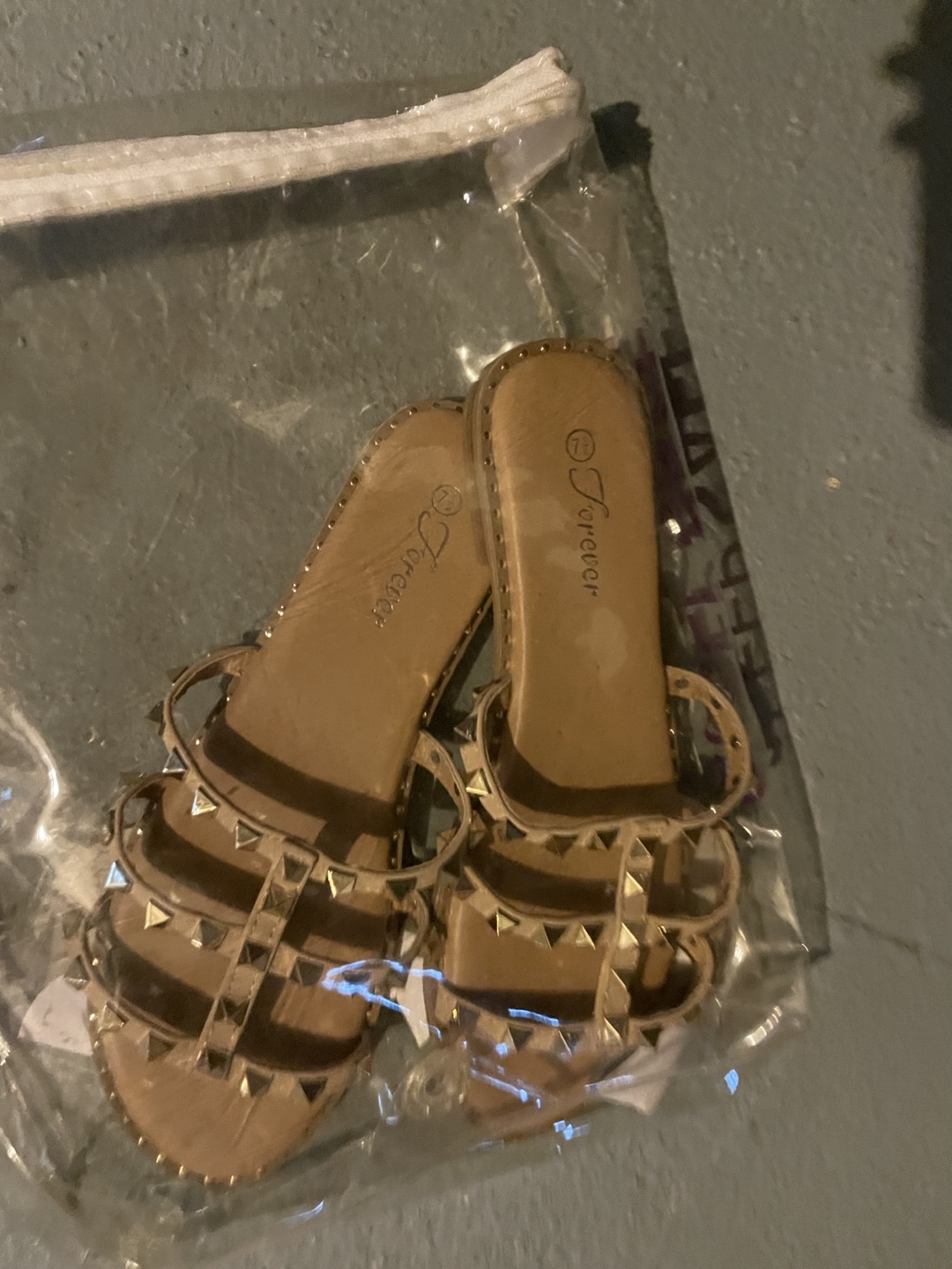 Forever Sandals Size 7