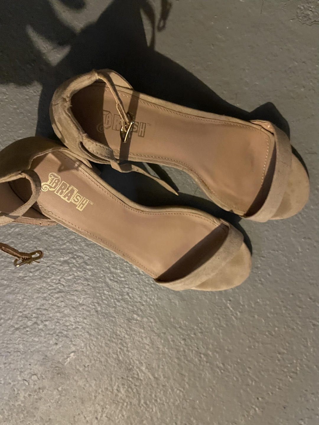 TRASH Beige Heels - Size 6 - photo 3