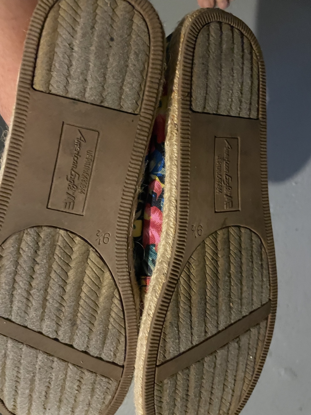 American Eagle Floral Slip-On Espadrilles - Size 9.5 - photo 3