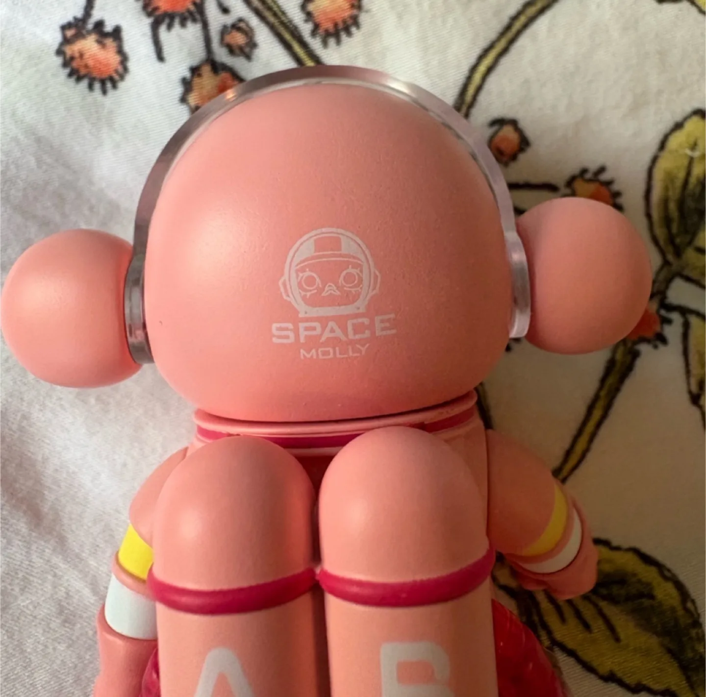 MEGA SPACE MOLLY 100% Peach 2016 POPMART x Kennysworth image indicator(8)