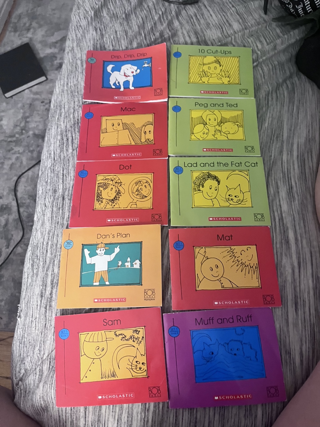 Bob Books Set 1-2, Kindergarten - photo 2