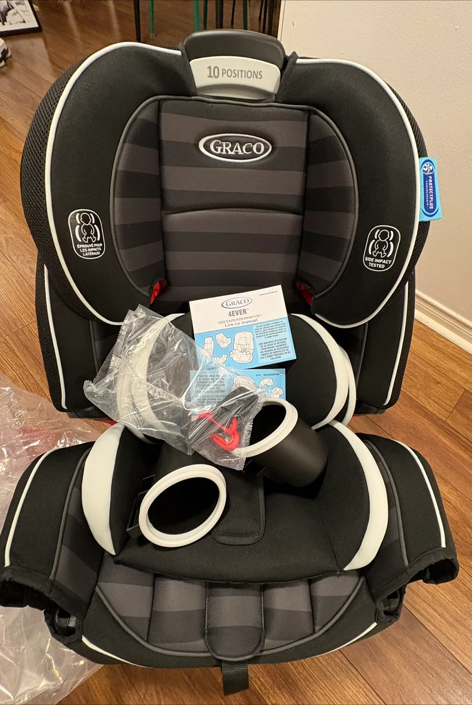 Graco 4Ever All-in-One Car Seat - Like New! image indicator(4)