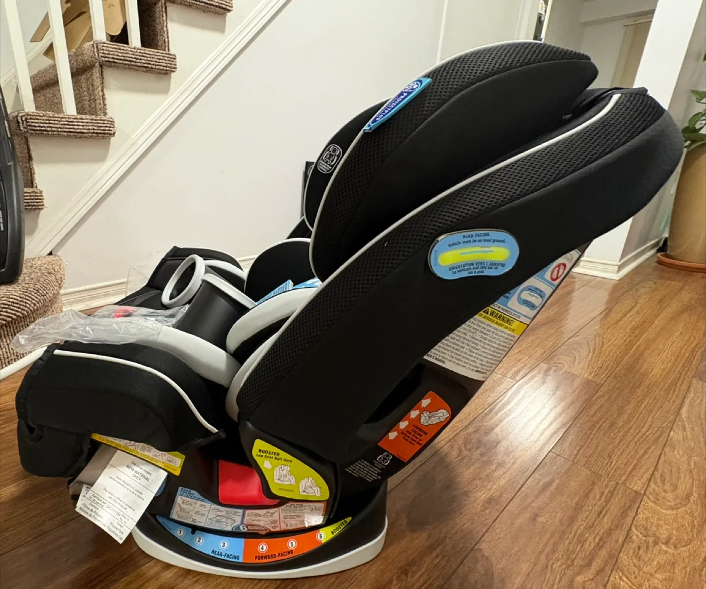 Graco 4Ever All-in-One Car Seat - Like New! image indicator(3)