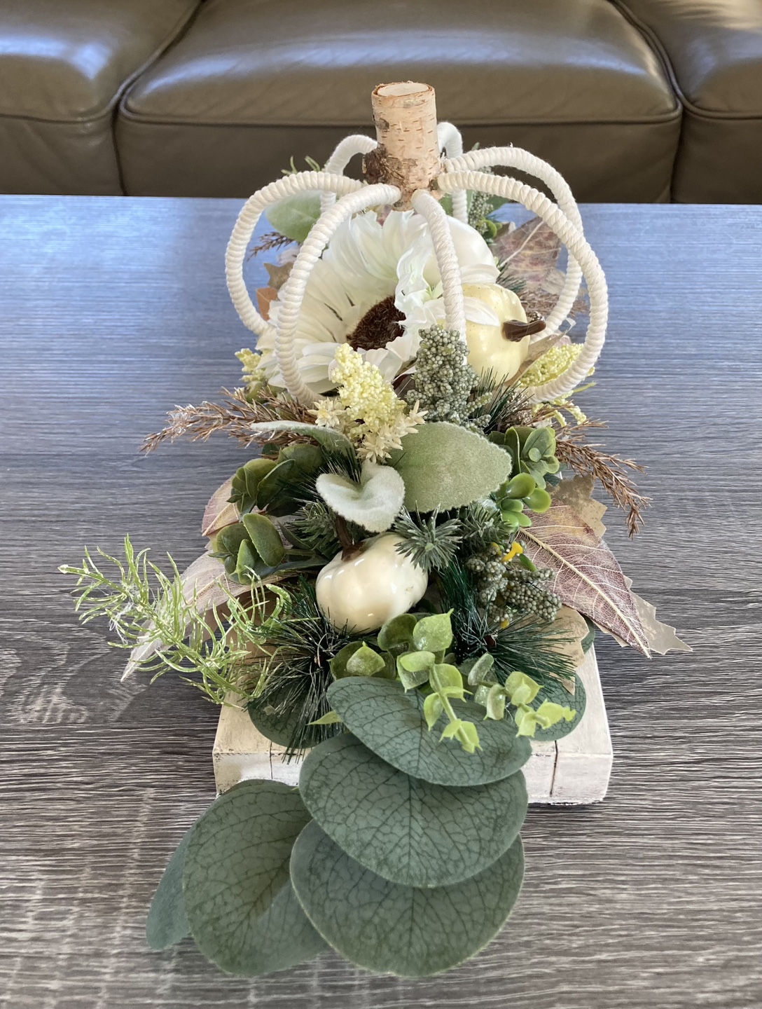 Artificial fall table centrepiece. Stouffville pickup - photo 4