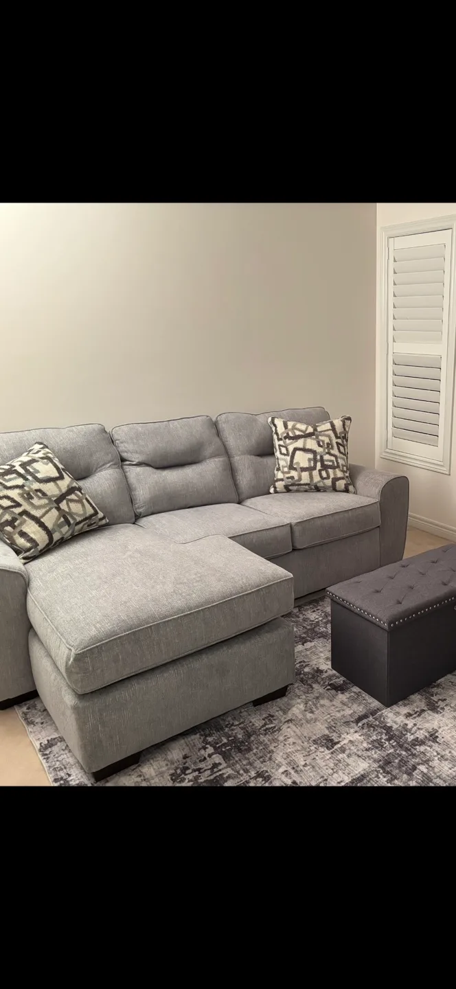 Gray Sectional Sofa with Ottoman thumbnail