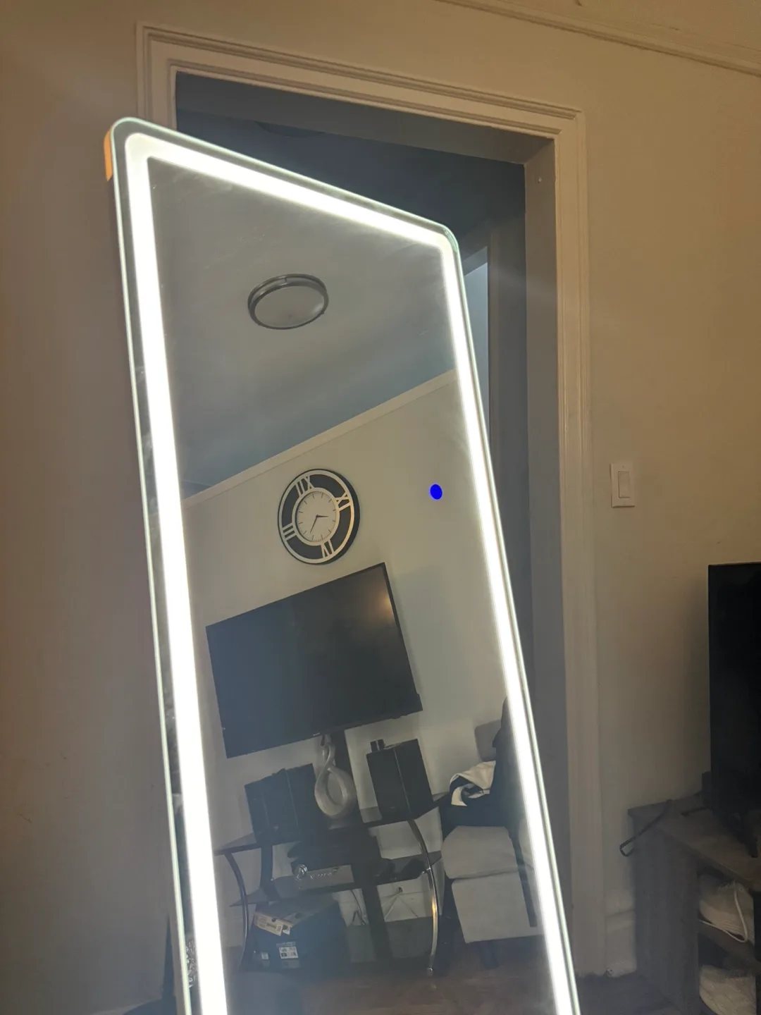 LED Full Length Mirror, Featuring Dimmable 3 Color Lighting image indicator(3)