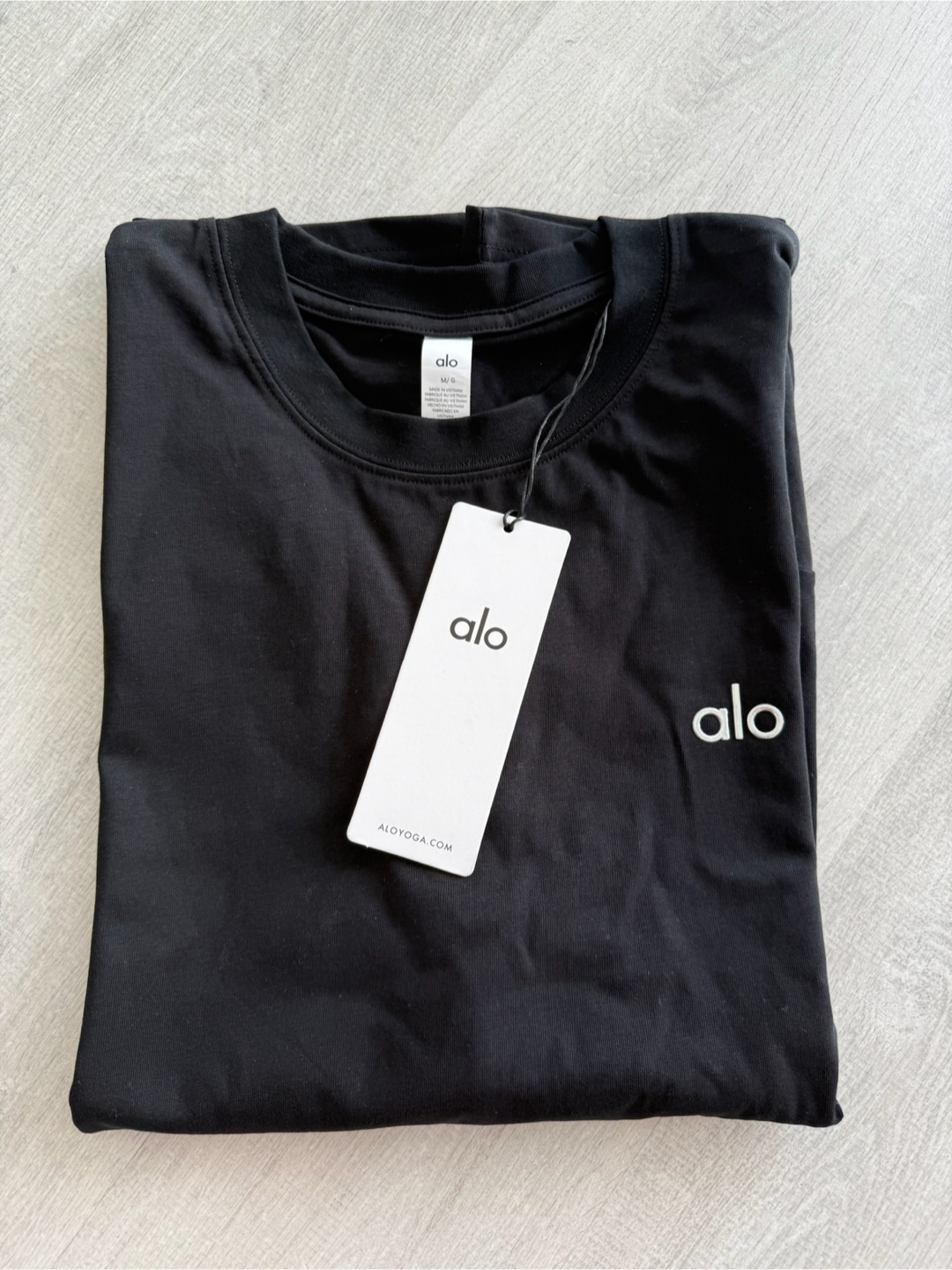 ALO Yoga T-Shirts - Black & White, Size M - photo 2
