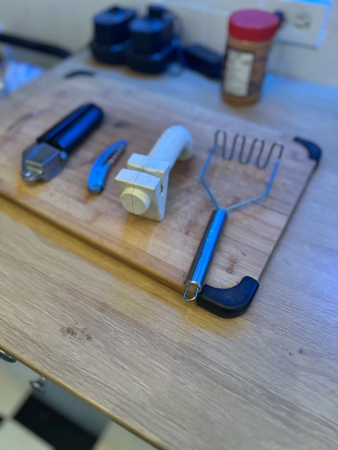 Kitchen Gadgets Set thumbnail